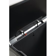 Rubbermaid Tret-Abfalleimer Elite Step-On 45 Liter anthrazit aus Edelstahl