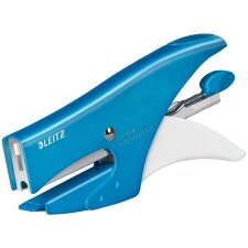 LEITZ Heftzange WOW Heftleistung: 15 Blatt blau-metallic